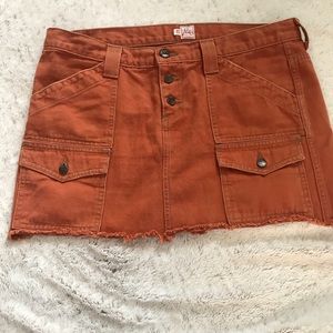 🦋 Vintage Joie- Rust Cargo Denim Mini Skirt